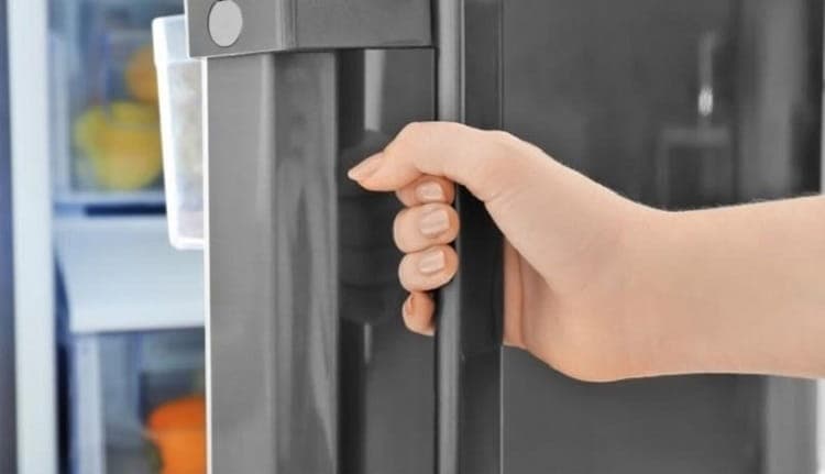 Cửa Tủ Lạnh Không Hít: Nguyên Nhân,Tác Hại & Cách Khắc Phục
