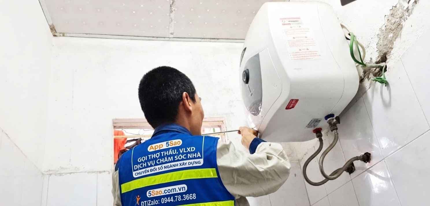 TOP 7+ Dịch Vụ Sửa Máy Nước Nóng Tại Nhà TP.HCM