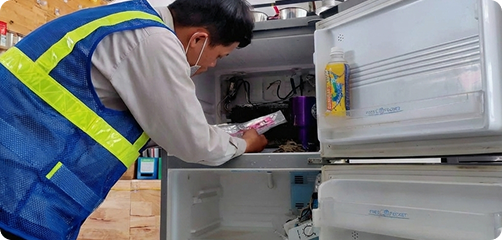 Thợ sửa tủ lạnh