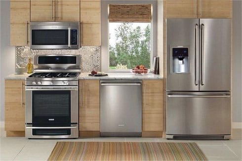 Vệ sinh tủ lạnh loại bỏ mùi hôi và tiết kiệm điện năng