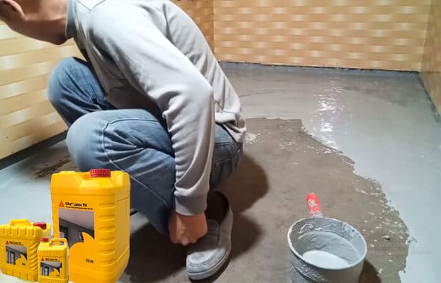 Chống thấm sàn vệ sinh bằng Sika Latex