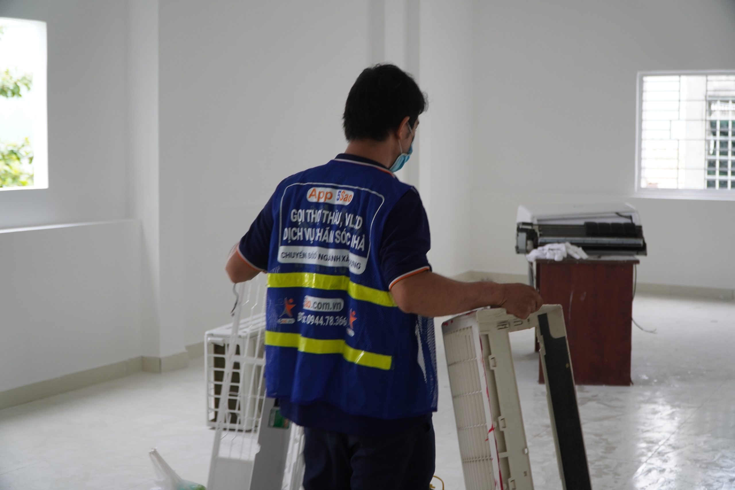 Đặt lịch bơm ga máy lạnh trên ứng dụng và trực tiếp website 5Sao