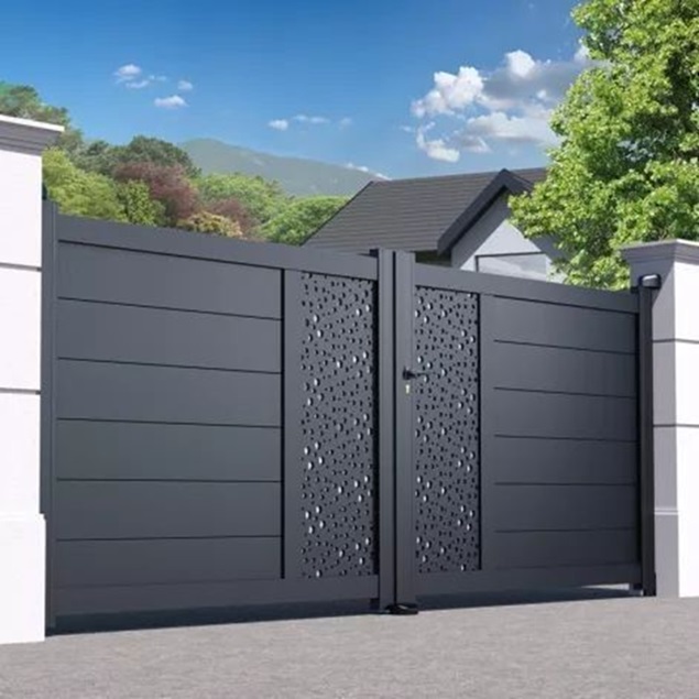 Thi công cổng sắt thực tế thường gặp những vấn đề gì và giải pháp xử lý giúp công trình đảm bảo chất lượng, tiến độ và chi phí.