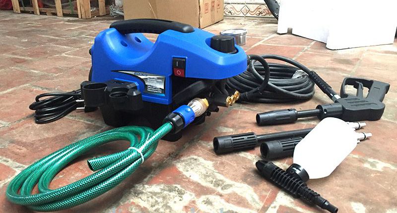 Lý do nên đặt thợ có dụng cụ vệ sinh máy lạnh chuyên nghiệp để đảm bảo an toàn và hiệu quả