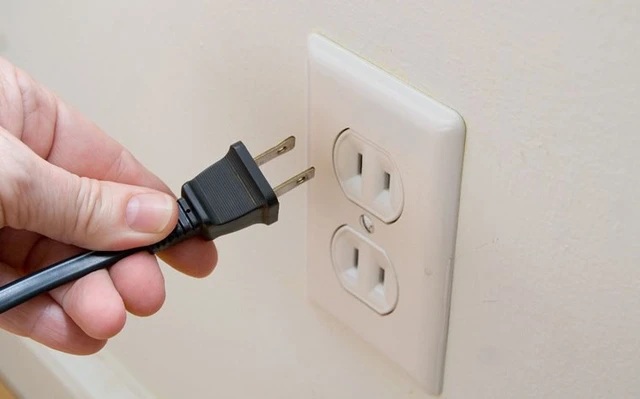 Do nguồn điện không ổn định