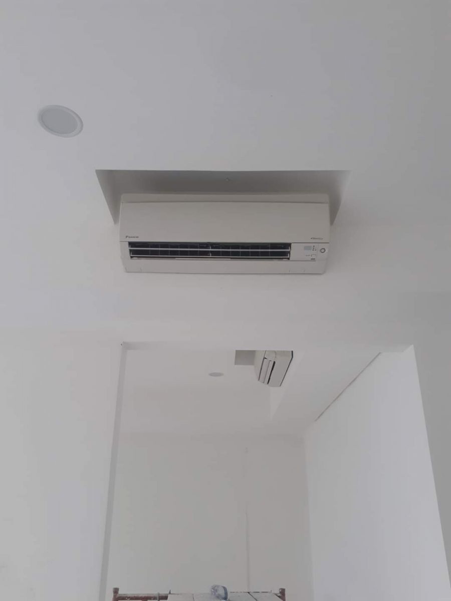 lỗi u8 máy lạnh daikin