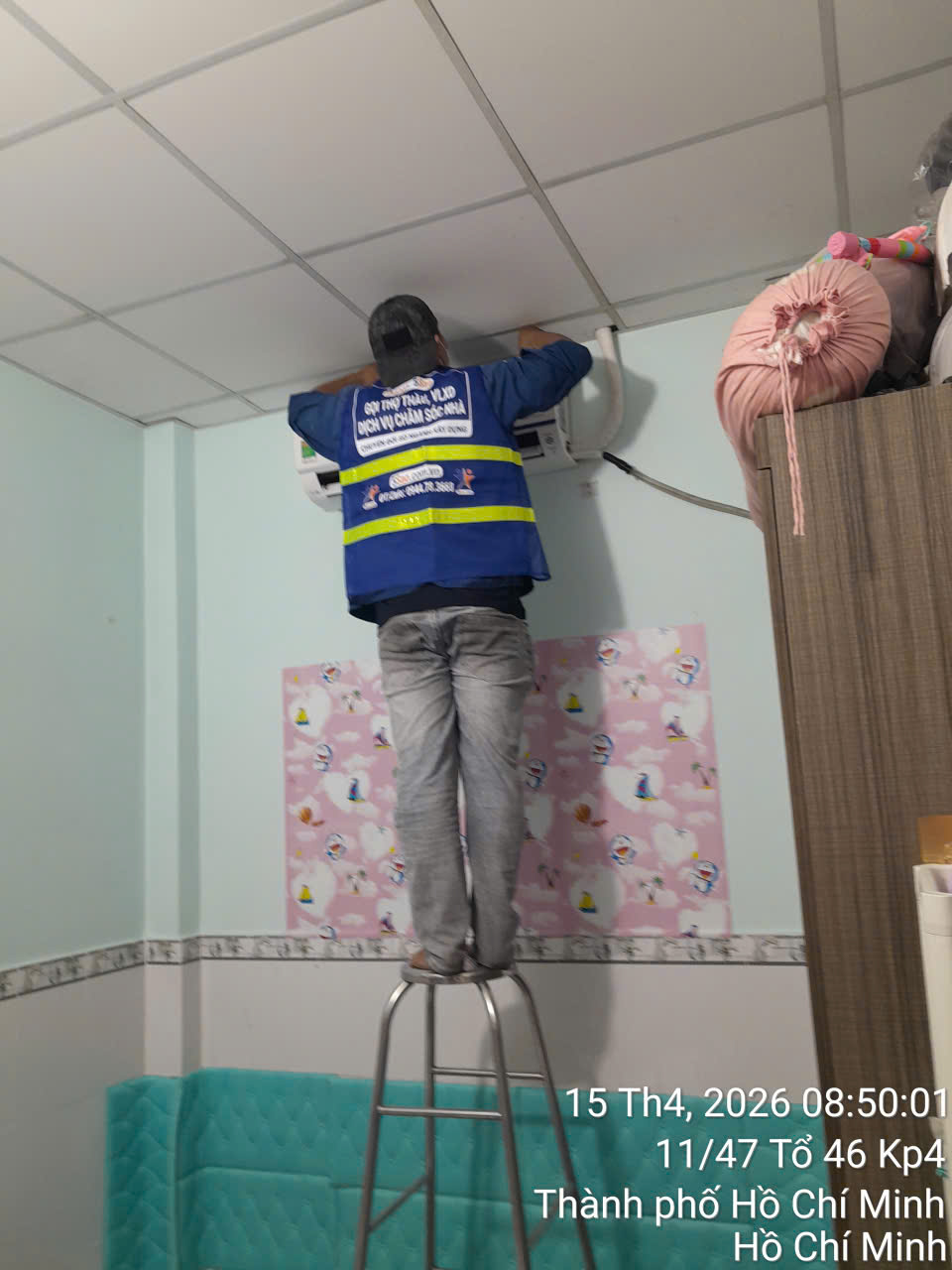 Lưới lọc tích tụ quá nhiều bụi bẩn do lâu ngày không vệ sinh