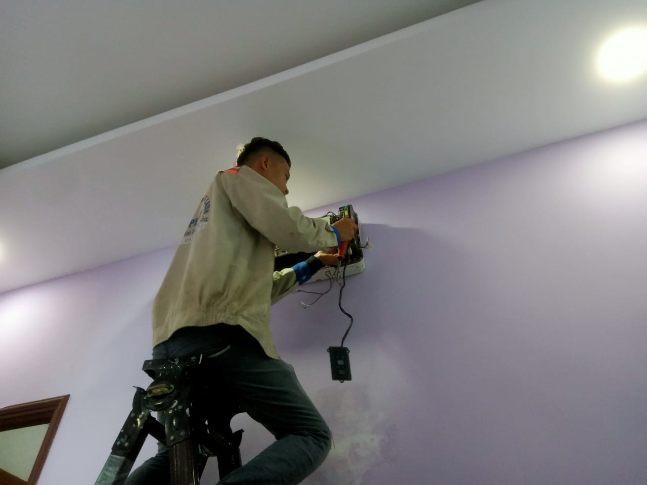 sửa máy lạnh hồ chí minh