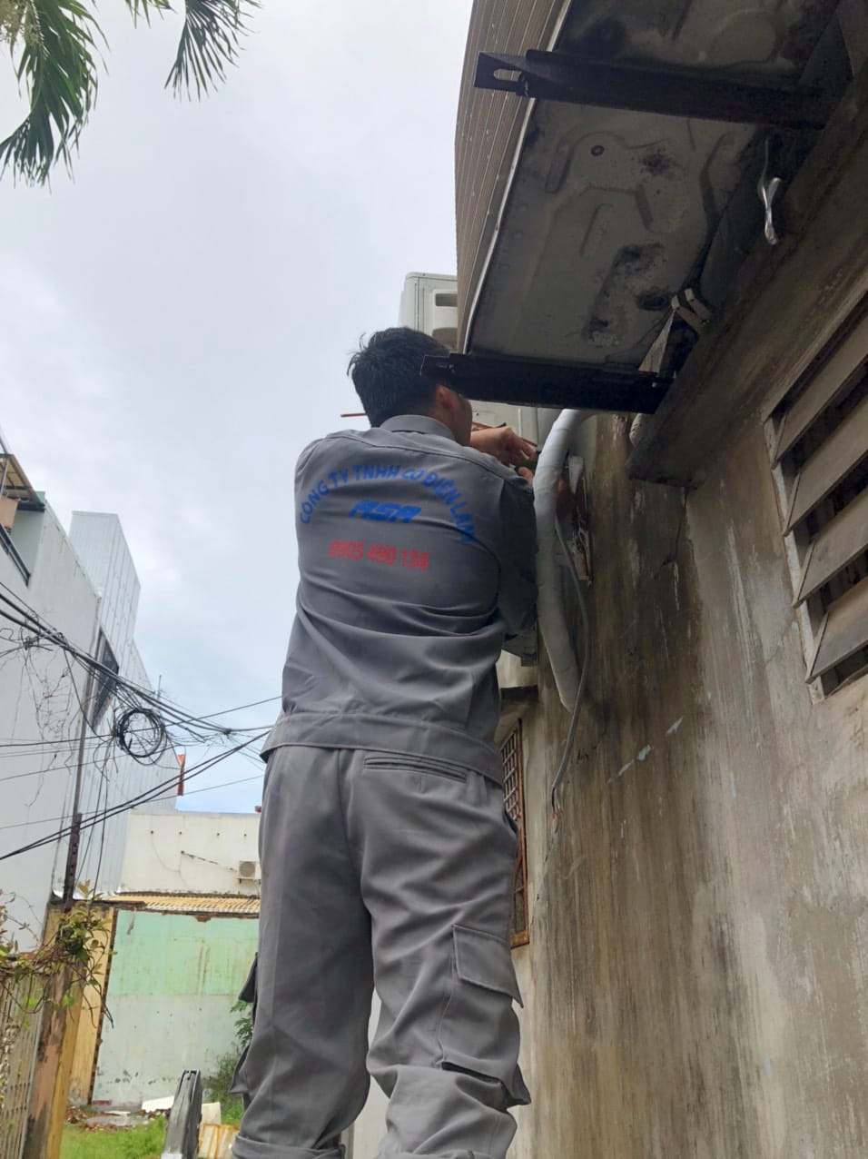 sửa máy lạnh uy tín hcm