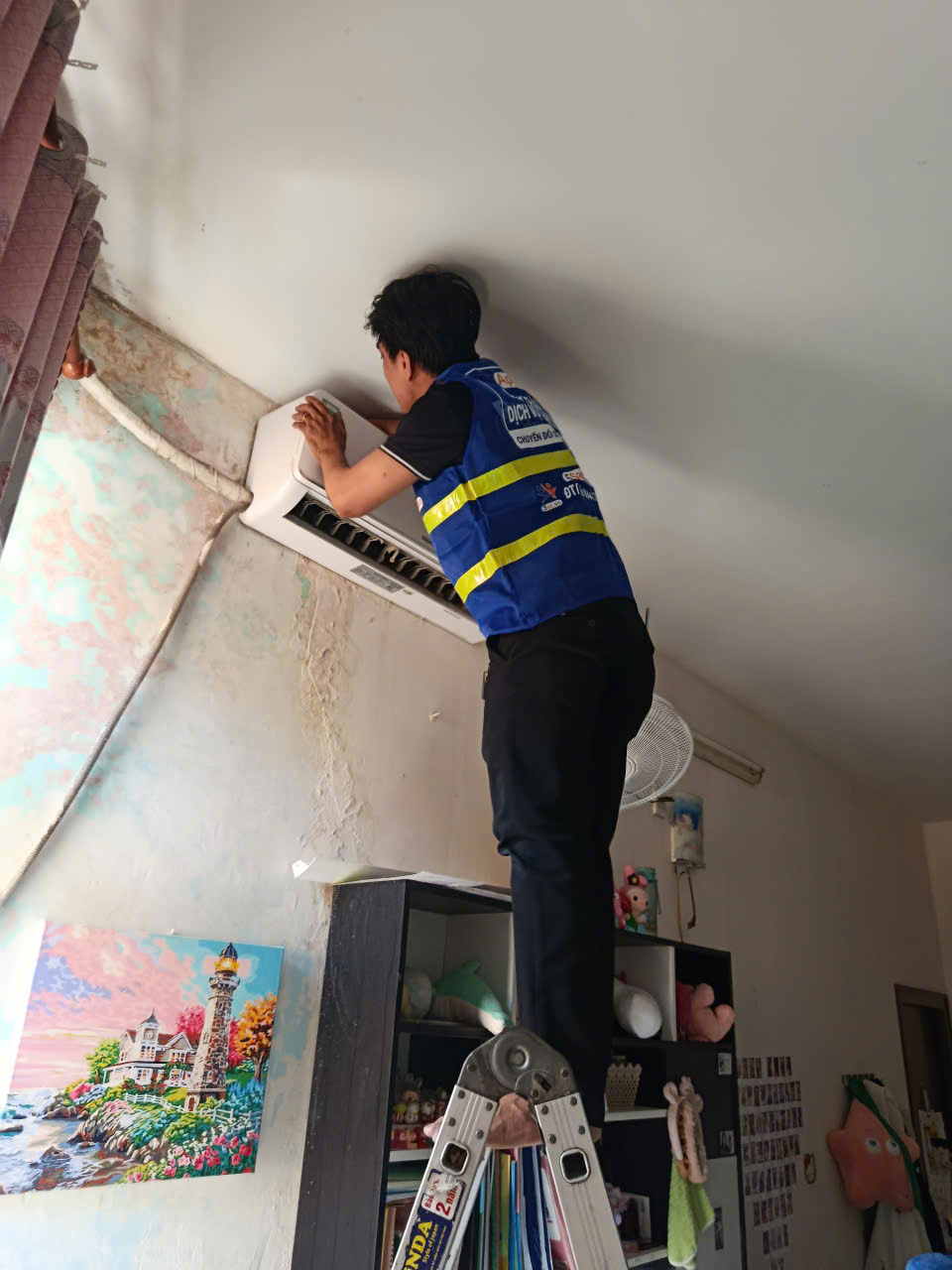 Lỗi kỹ thuật bên trong liên quan đến cấu trúc máy