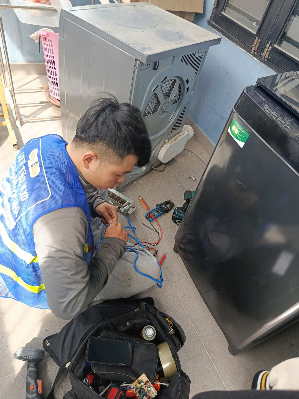 sửa máy giặt quận 4