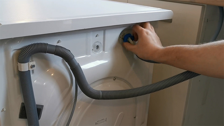 Nguồn nước sinh hoạt bị mất hoặc gián đoạn