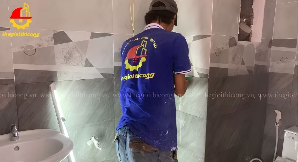 Thế Giới Thi Công - Thợ sửa chữa điện nước quận 10 tận tình, báo giá trước