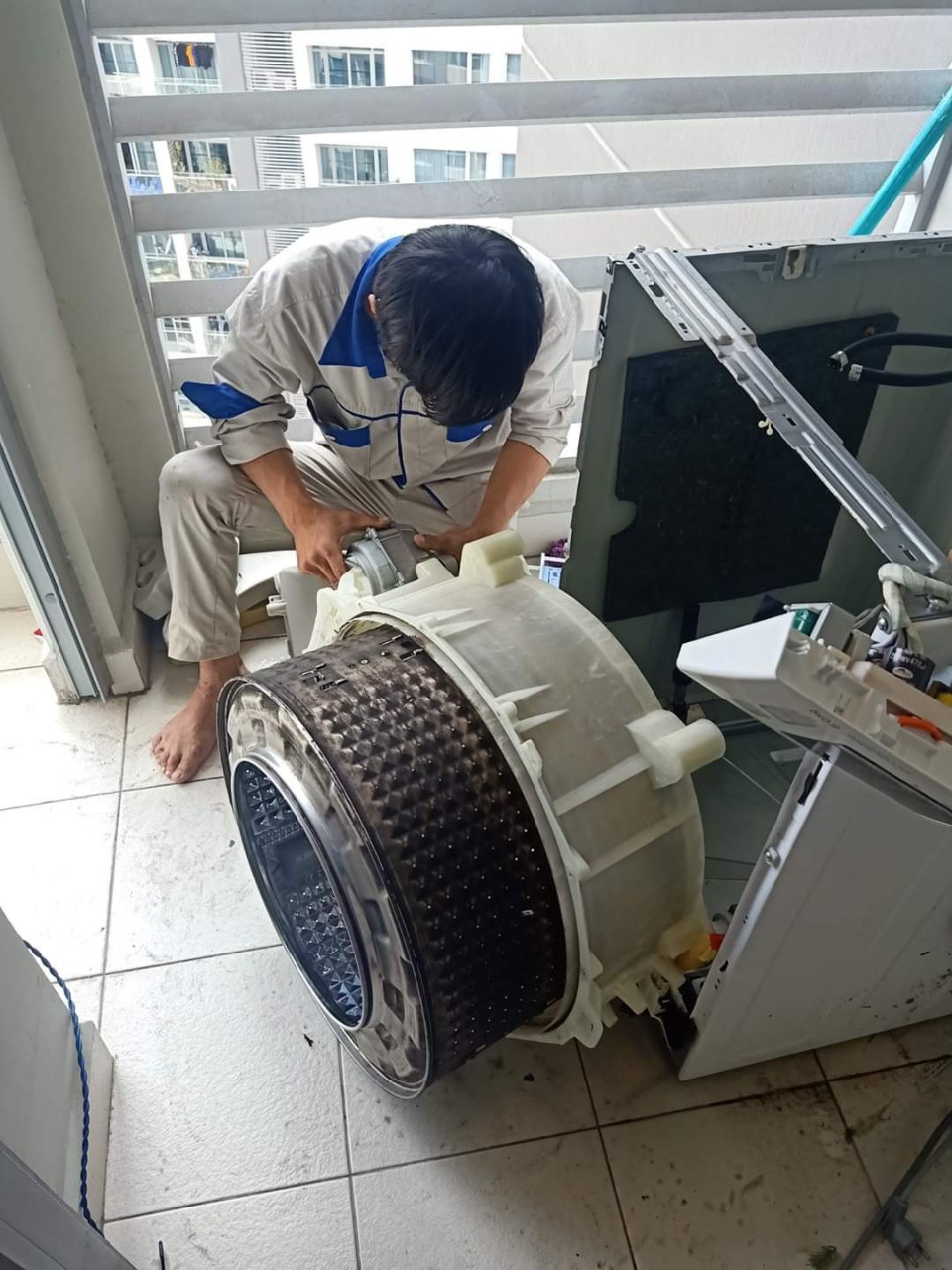 vệ sinh máy giặt tại bình dương