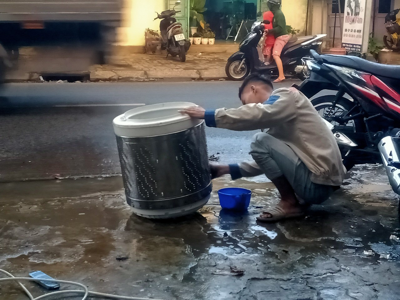 vệ sinh máy giặt tại bình dương