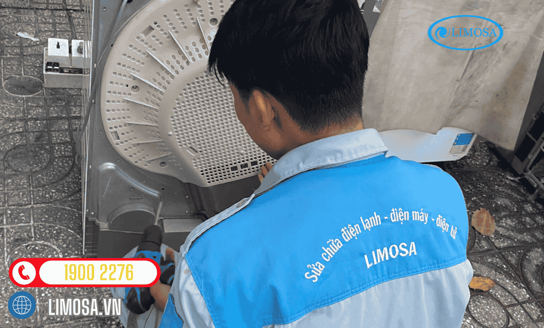 Máy giặt nhà bạn bỗng dưng không vắt, chảy nước hay báo lỗi tại khu vực Quận 11? Gọi ngay Trung tâm Điện lạnh Limosa để thợ giỏi có mặt tận nơi hỗ trợ chỉ sau 30 phút, phục vụ chu đáo 24/7!