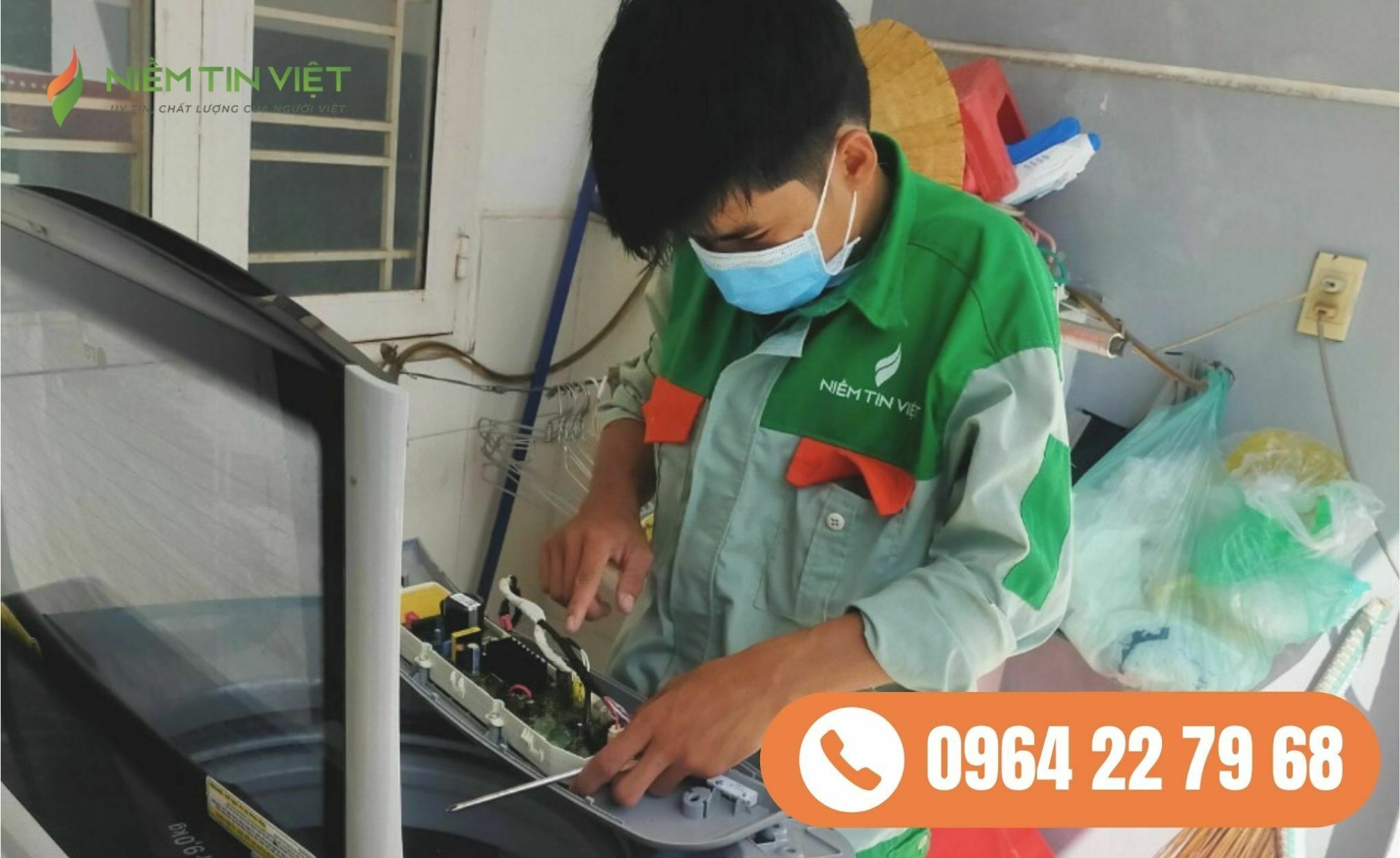 Giải quyết triệt để mọi rắc rối từ chiếc máy giặt cửa trên hoặc lồng ngang Inverter tại Quận Bình Thạnh với đội ngũ kỹ thuật viên giàu kinh nghiệm của Điện lạnh Niềm Tin Việt.