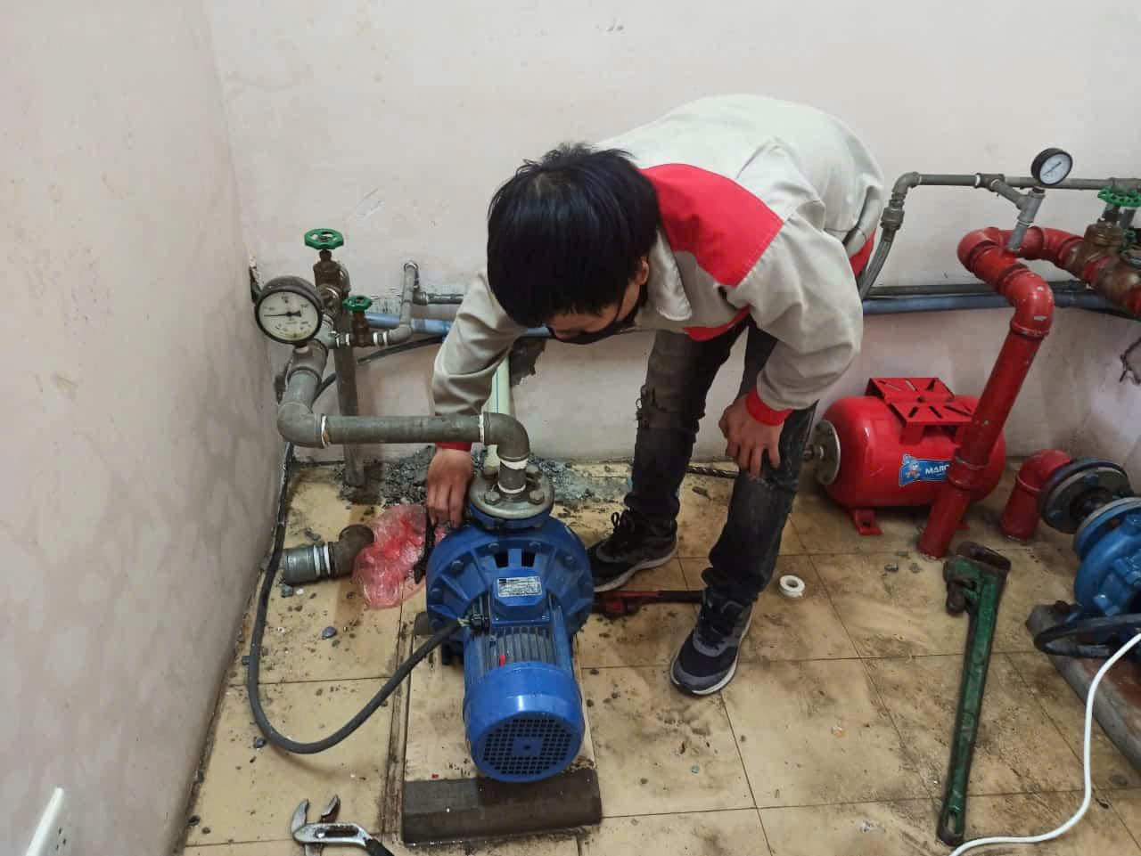 Đội ngũ Sửa Điện Nước Nam Trung Quân