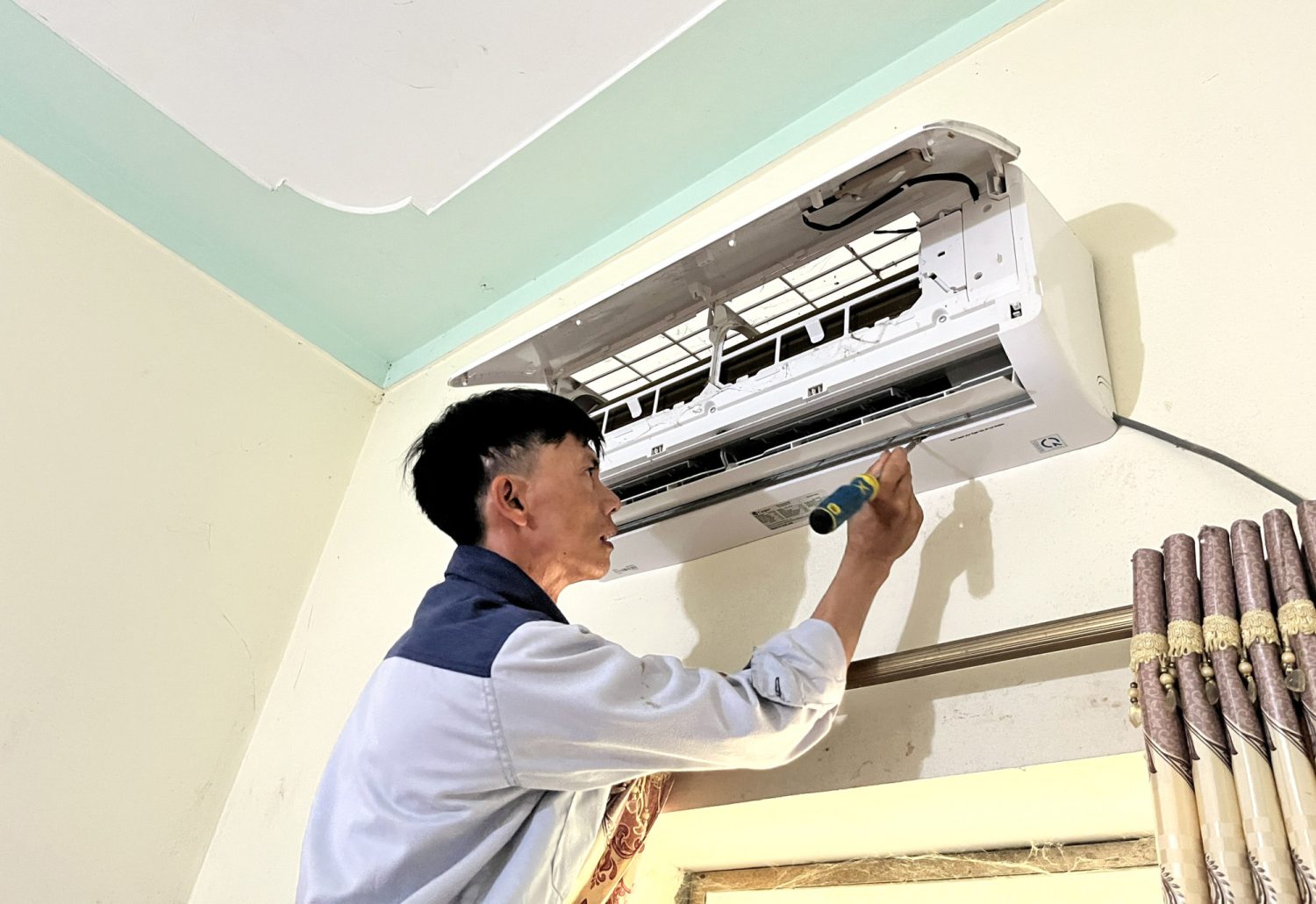 sửa chữa điều hoà tại nhà hà nội