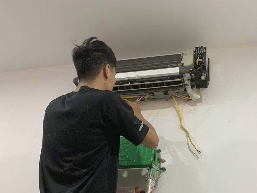 Trung Tâm Điện Lạnh Hoàng Mai - Chuyên gia xử lý sự cố bo mạch & hệ thống lớn