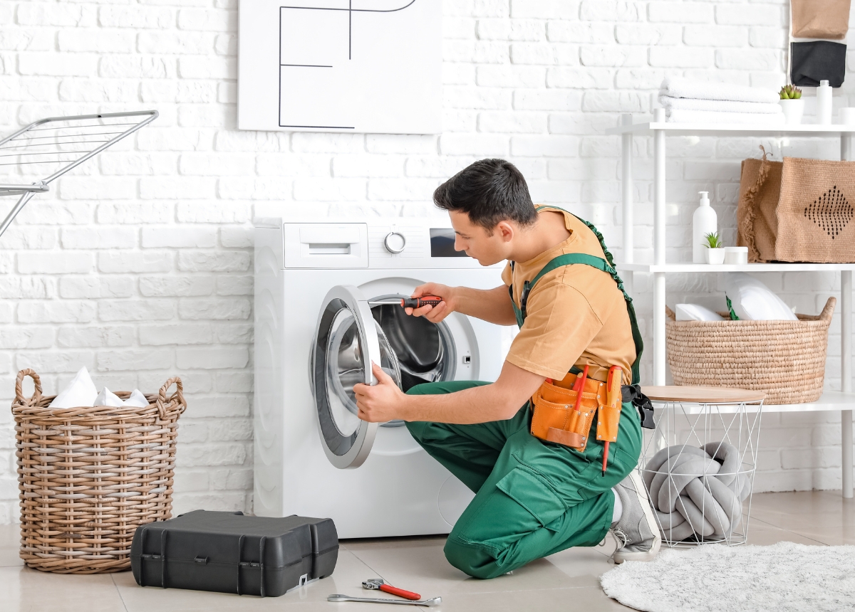 Điện Tử Điện Lạnh Hồng Phúc - Trạm kỹ thuật hỗ trợ nhanh chóng 24/7
