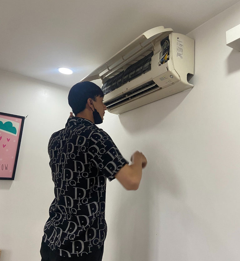 Giải pháp lắp đặt máy lạnh trọn gói giá rẻ tại Huyện Củ Chi, đội ngũ thợ Phan Hà lành nghề thi công nhanh gọn, bảo hành dài hạn và hỗ trợ tận tâm 24/7!