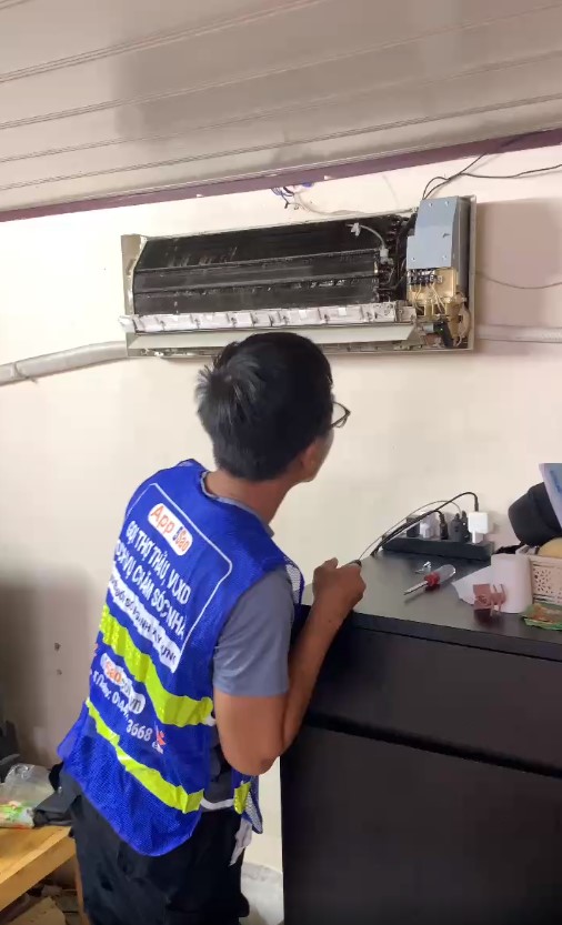 Quy trình 5 bước tháo lắp máy lạnh chuẩn kỹ thuật 5Sao tại huyện Bình Chánh: Khảo sát tận nơi, báo giá minh bạch, tháo lắp an toàn và bảo hành dài hạn!