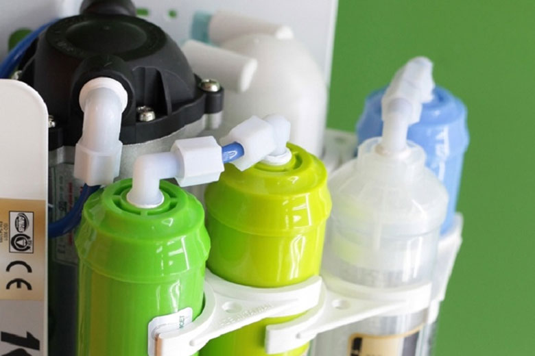 Các khớp nối ống dẫn bị lỏng lẻo