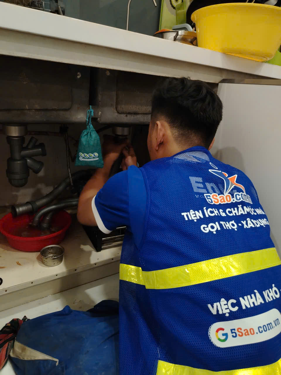 Khi nào cần gọi dịch vụ sửa chữa chuyên nghiệp